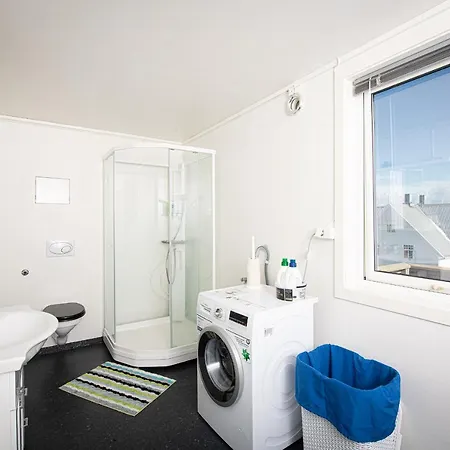 201 - Whale Safari Apartment *