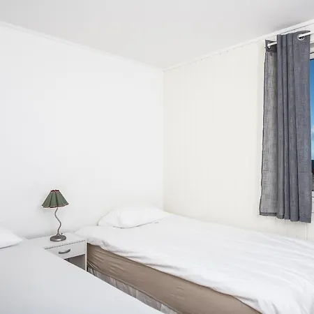 201 - Whale Safari * 安德内斯